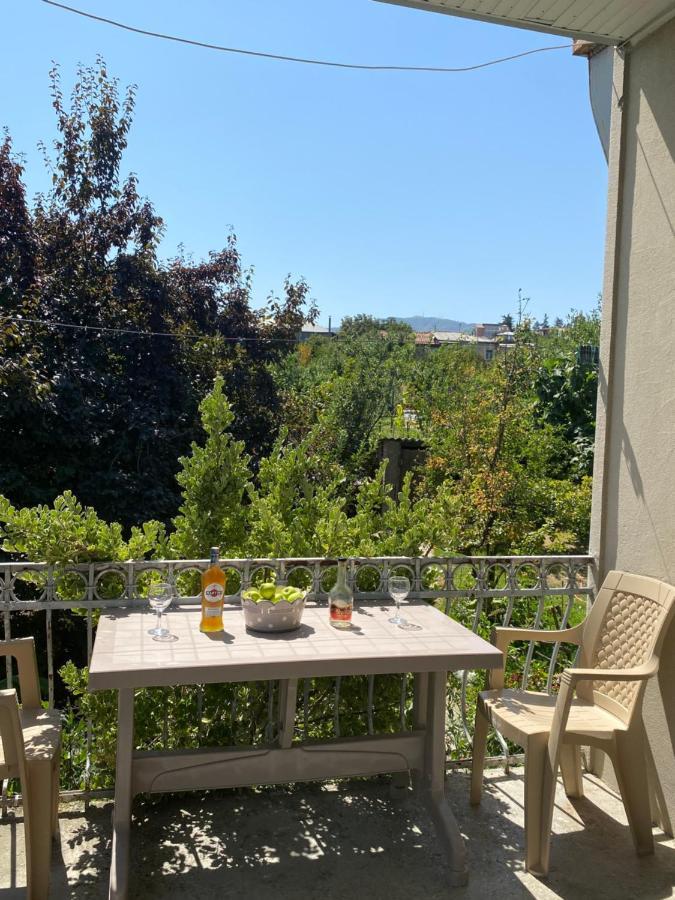Valiko House In Telavi Hotel Buitenkant foto