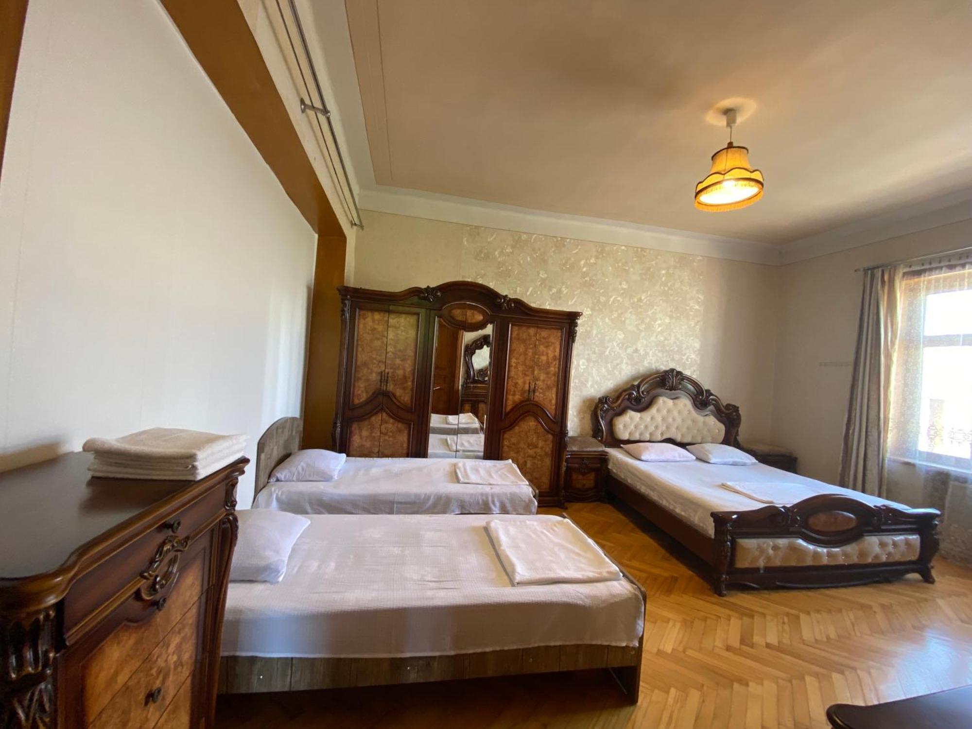 Valiko House In Telavi Hotel Buitenkant foto