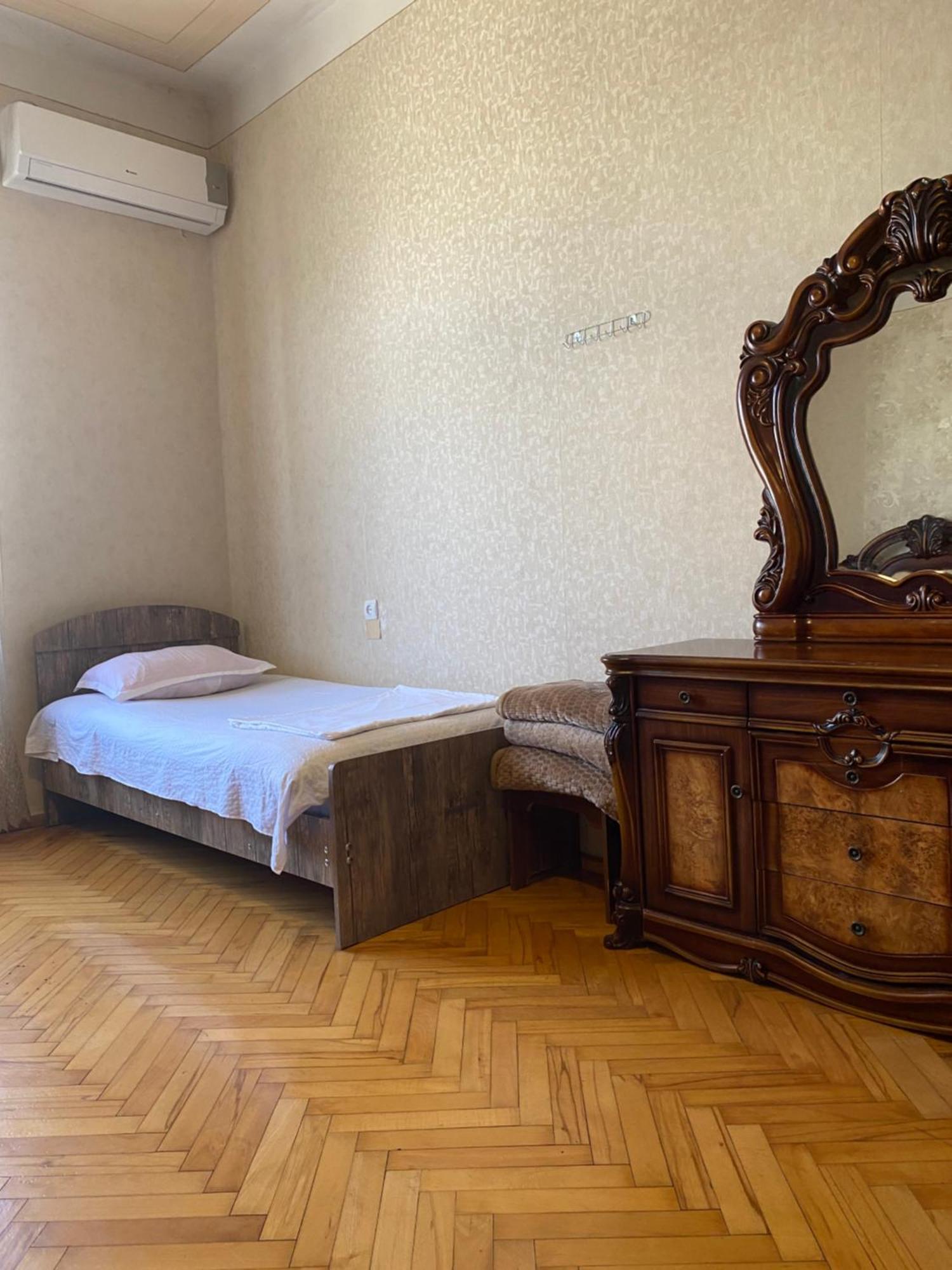 Valiko House In Telavi Hotel Buitenkant foto